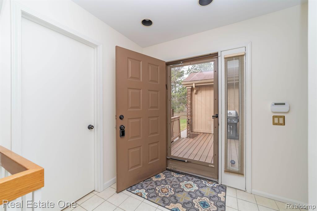 6250 POTOMAC Circle, West Bloomfield, MI — Photo 5