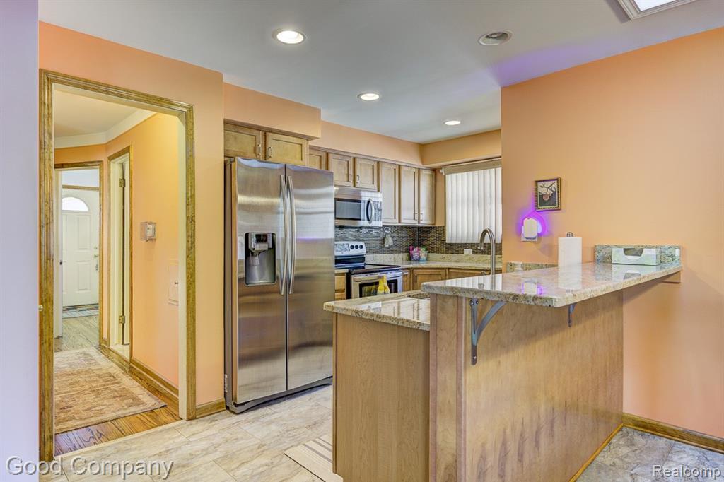 6430 Mayfair Street, Taylor, MI 48180 — Photo 11