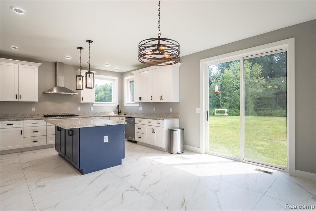 5344 Birch Drive, Springfield, MI — Photo 17