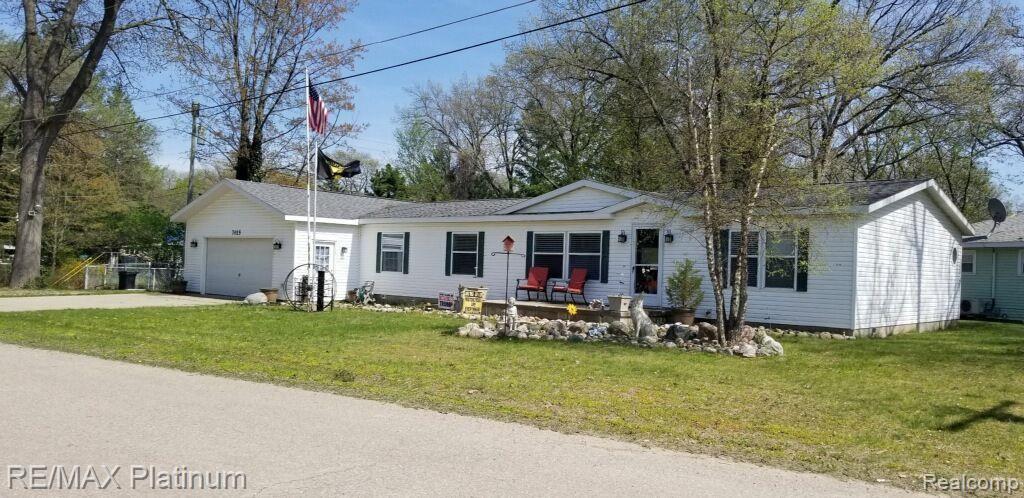 7025 GRAND Street, Caseville, MI 48725 — front exterior