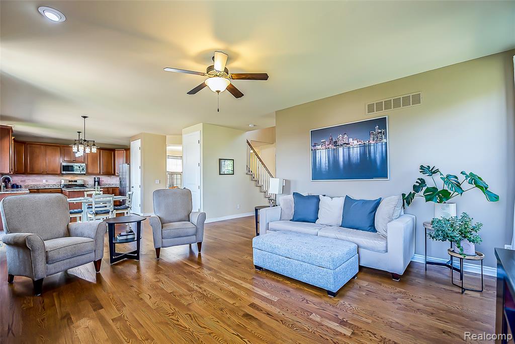 58740 Carriage Lane, South Lyon, MI 48178 — Photo 12