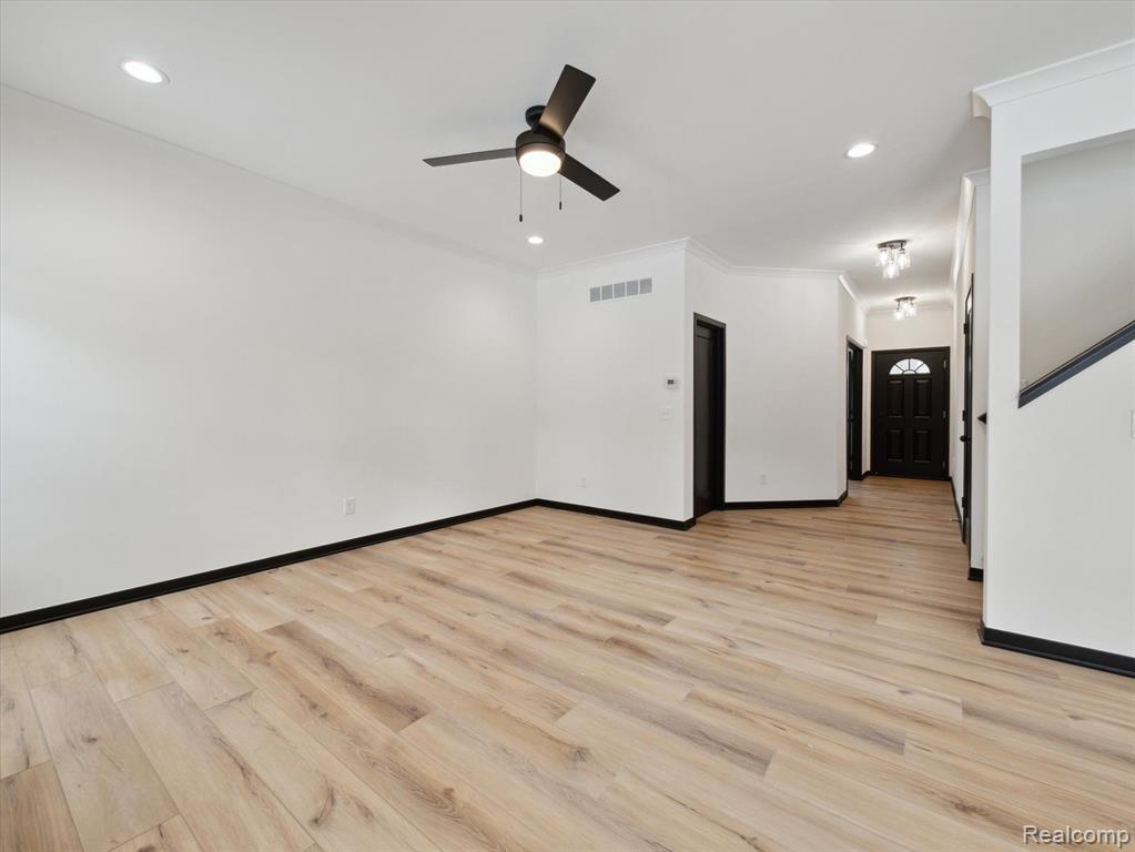 15579 MARILYN Avenue, Plymouth, MI 48170 — Photo 12