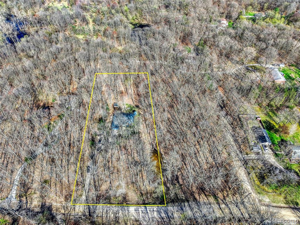 9820 Oakhurst Road, Holly, MI 48442 — Photo 15