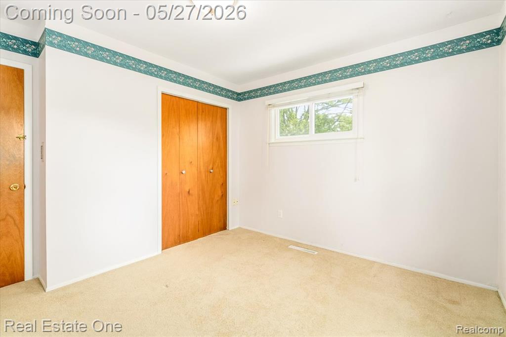 29737 Brandt Court, Garden City, MI — Photo 21