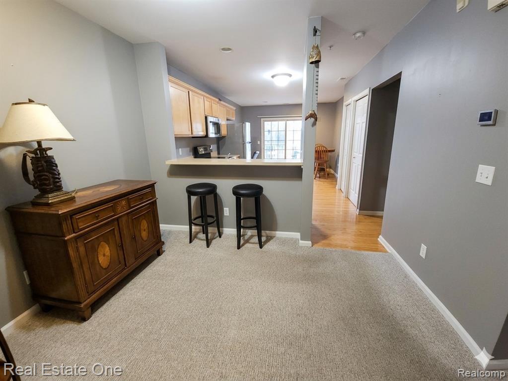 478 Village Lane, Milford, MI 48381 — Photo 6