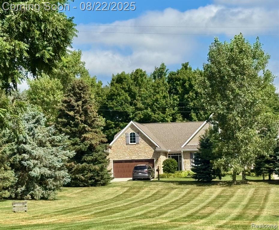 76 Fox Hollow Drive N, Metamora, MI 48455 — Photo 2