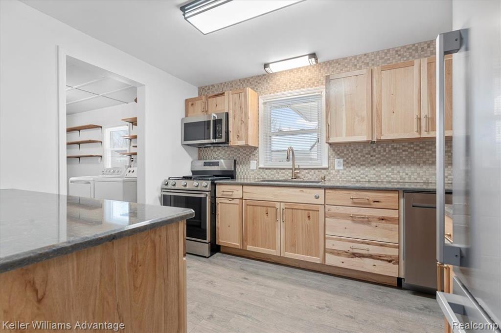 30456 West, New Boston, MI 48164 — Photo 8