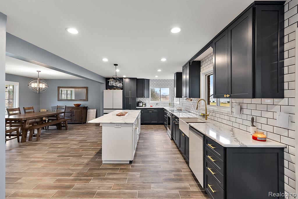 435 Capac Road, Berlin, MI 48002 — Photo 10