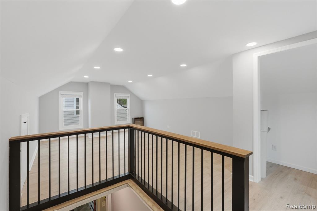 22440 California Street, Saint Clair Shores, MI 48080 — Photo 14