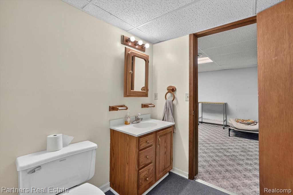 9145 Apple Orchard Drive, Fenton, MI 48430 — Photo 40