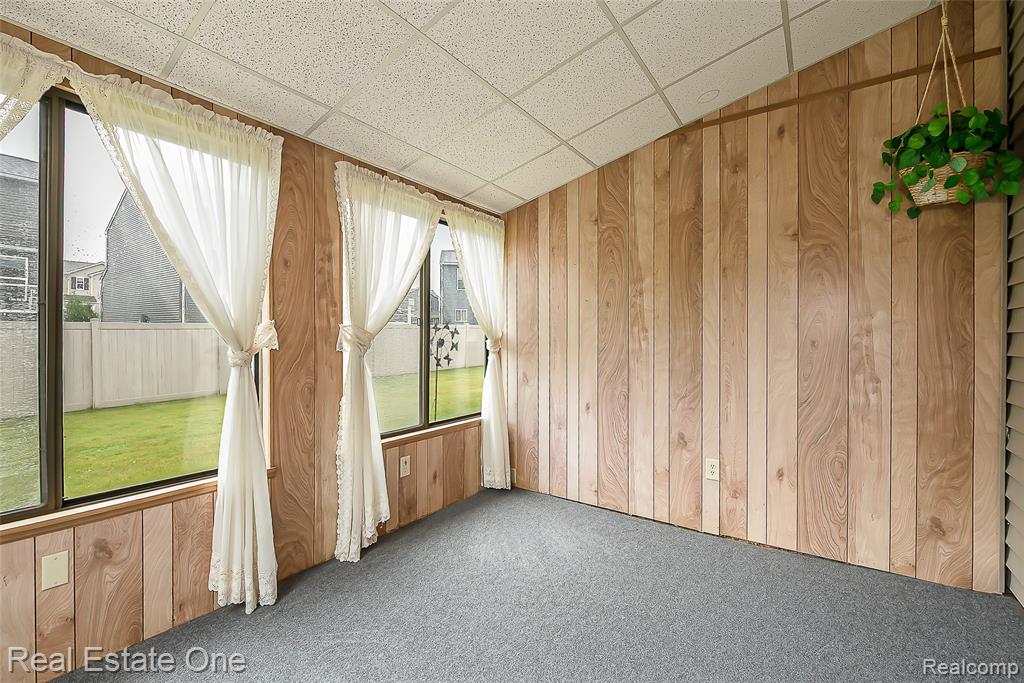 62622 RALEIGH CT, 4, South Lyon, MI 48178 — Photo 22