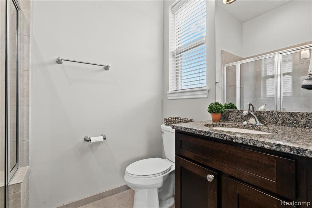 10611 STONEY POINT Drive, South Lyon, MI 48178 — Photo 17