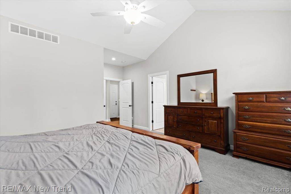 567 NAPA VALLEY Drive, Milford, MI 48381 — Photo 29