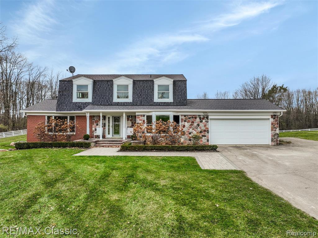 8173 Earhart Road, South Lyon, MI 48178 — Photo 69