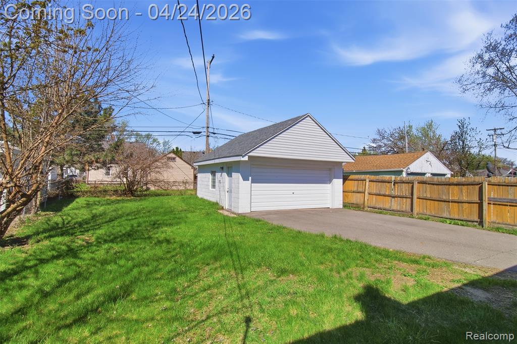 22063 Brittany Avenue, Eastpointe, MI 48021 — Photo 34