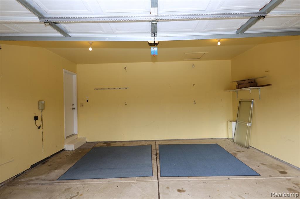 3361 Milcroft Court, Canton, MI 48188 — Photo 33
