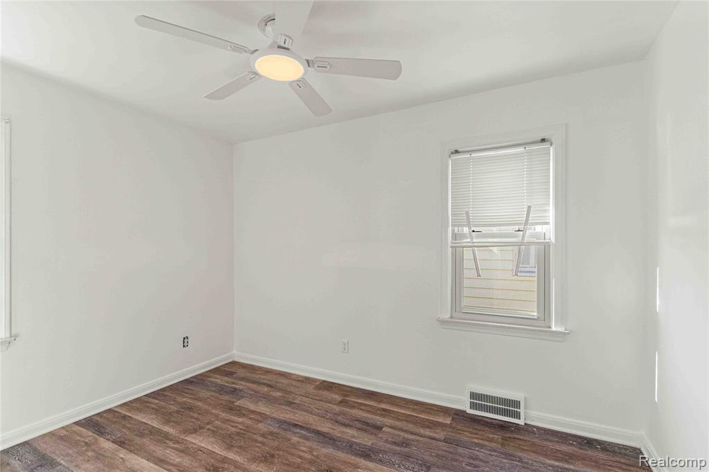 817 Lincoln Avenue, Lincoln Park, MI 48146 — Photo 12