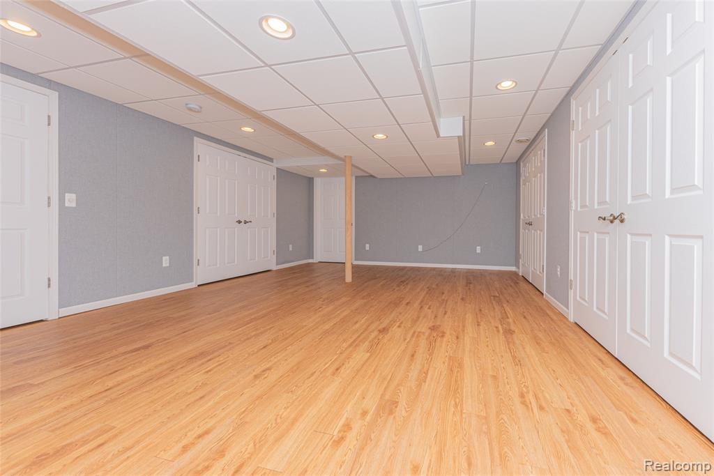 41861 Yeats Drive, Novi, MI — Photo 17