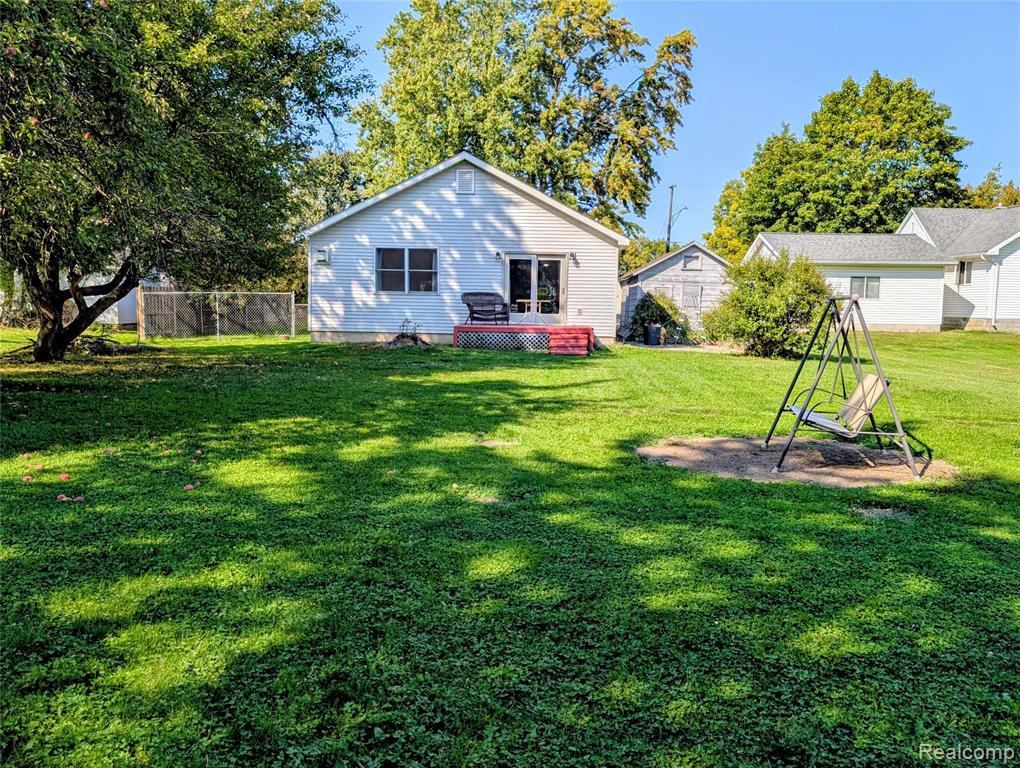 136 Fair Street, Bad Axe, MI 48413 — Photo 9