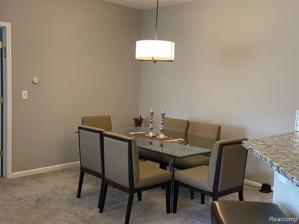 7105 FARMINGDALE Lane, Walled Lake, MI 48390 — Photo 3