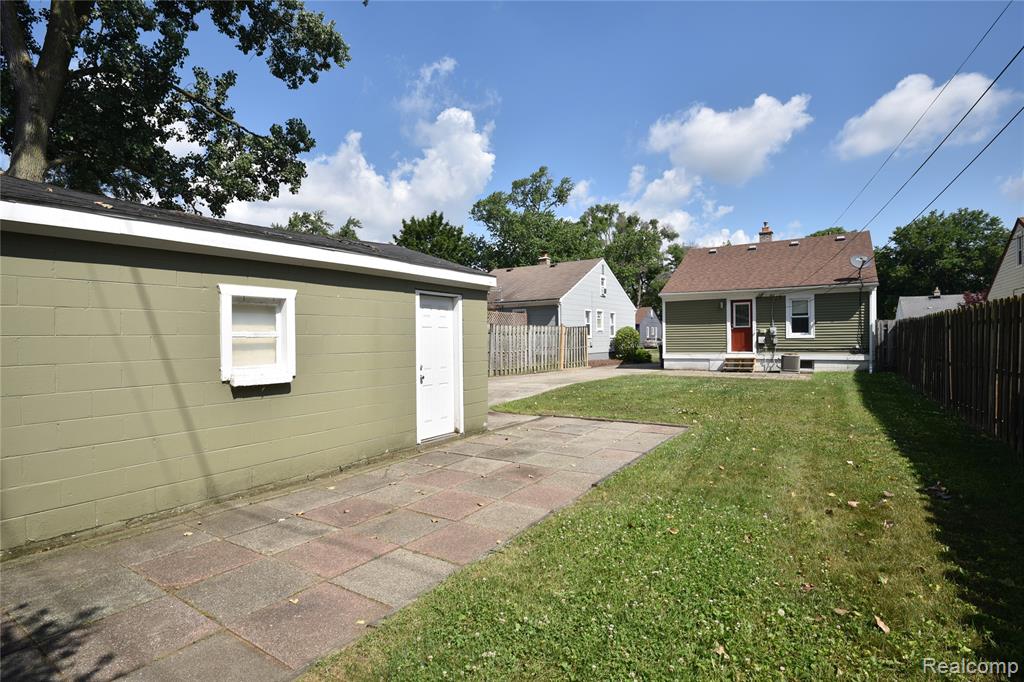 710 Donald Avenue, Royal Oak, MI 48073 — Photo 24