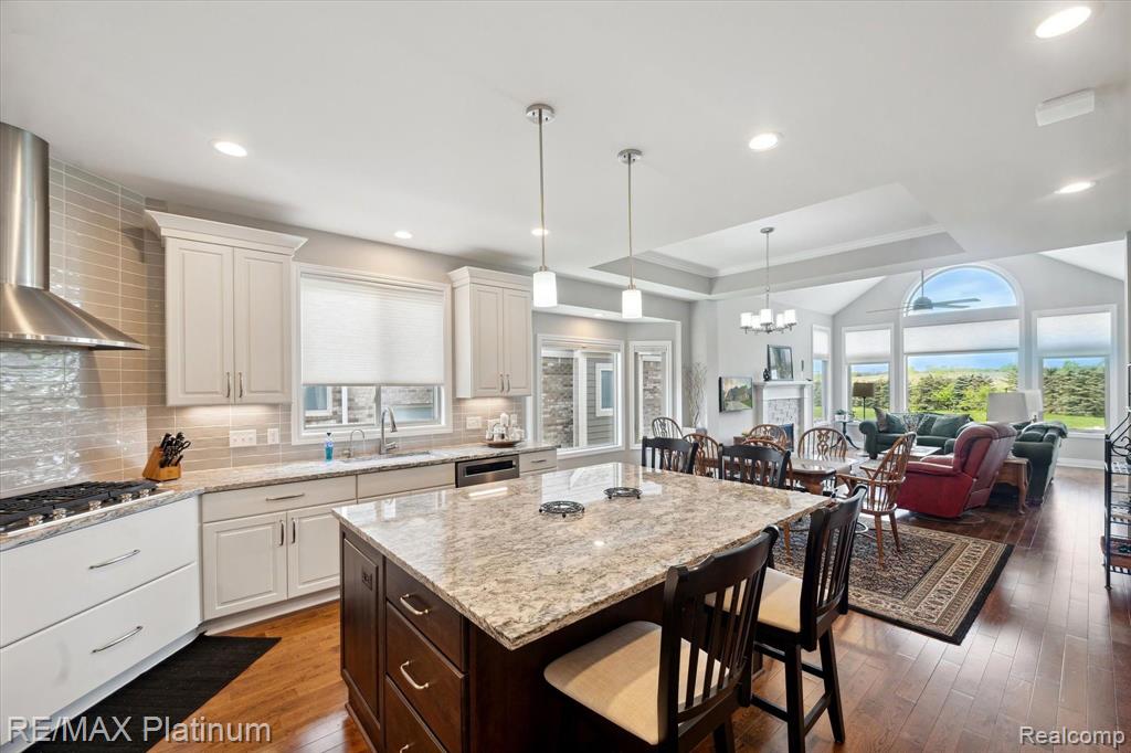 8280 Stoney Creek Drive, South Lyon, MI 48178 — Photo 6