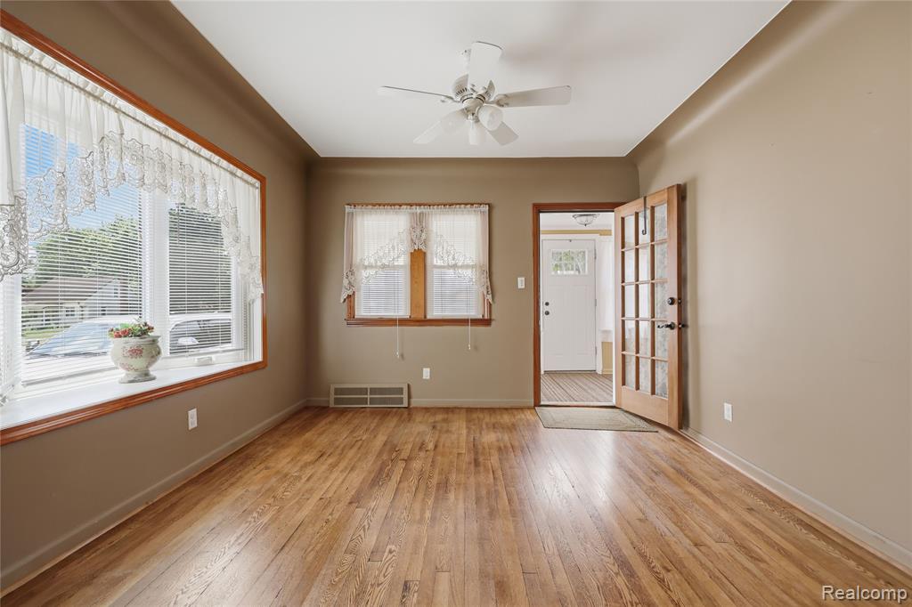 19029 Florian Street, Roseville, MI 48066 — Photo 7