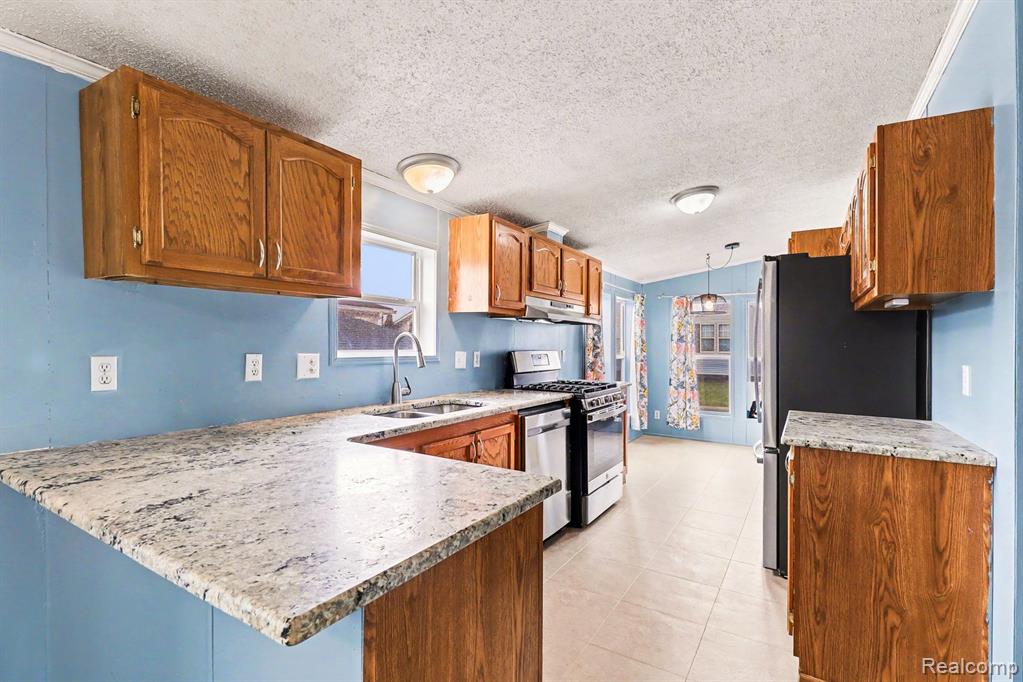 2515 Shakespeare Lane - Photo 4