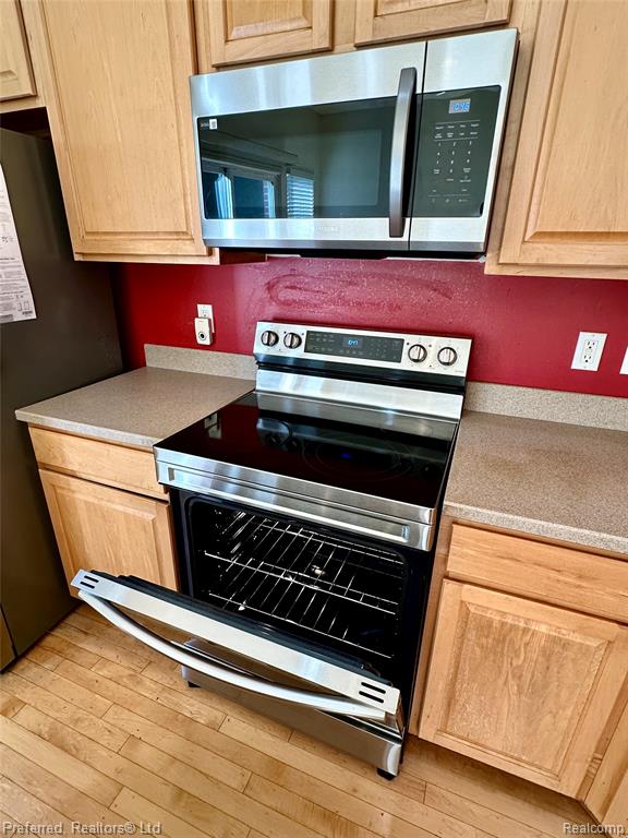 655 Cherry Orchard Road, Canton, MI 48188 — Photo 11