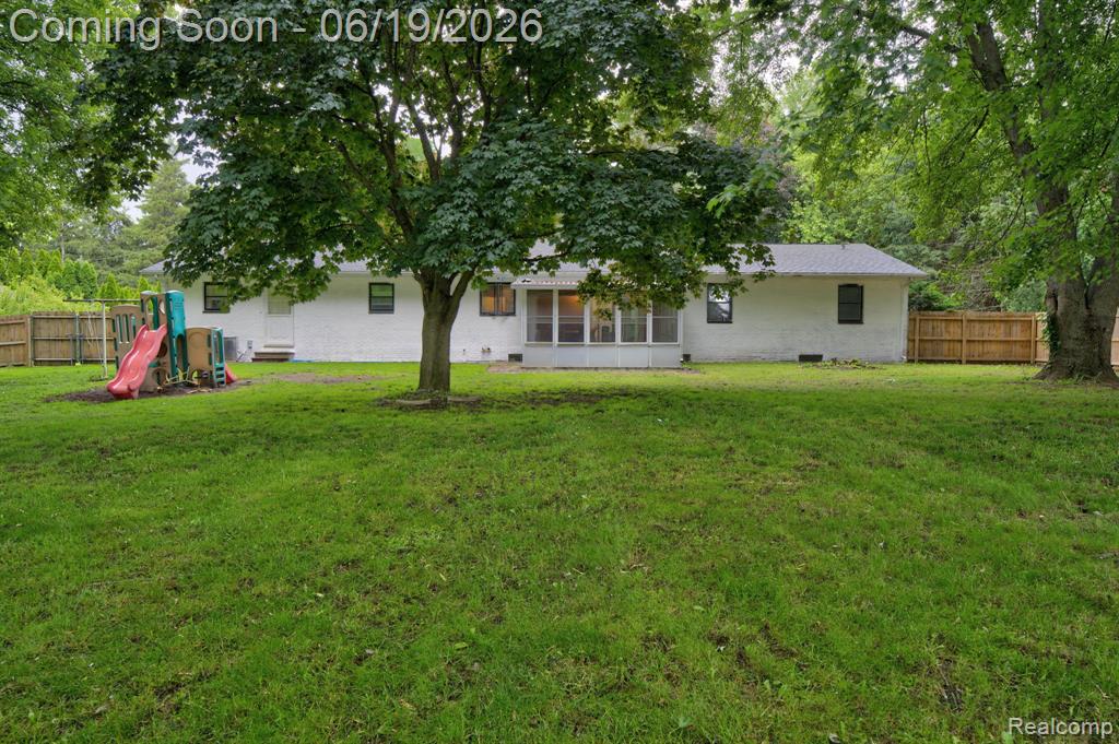 5330 Sheridan Road, Saginaw, MI 48601 — Photo 43