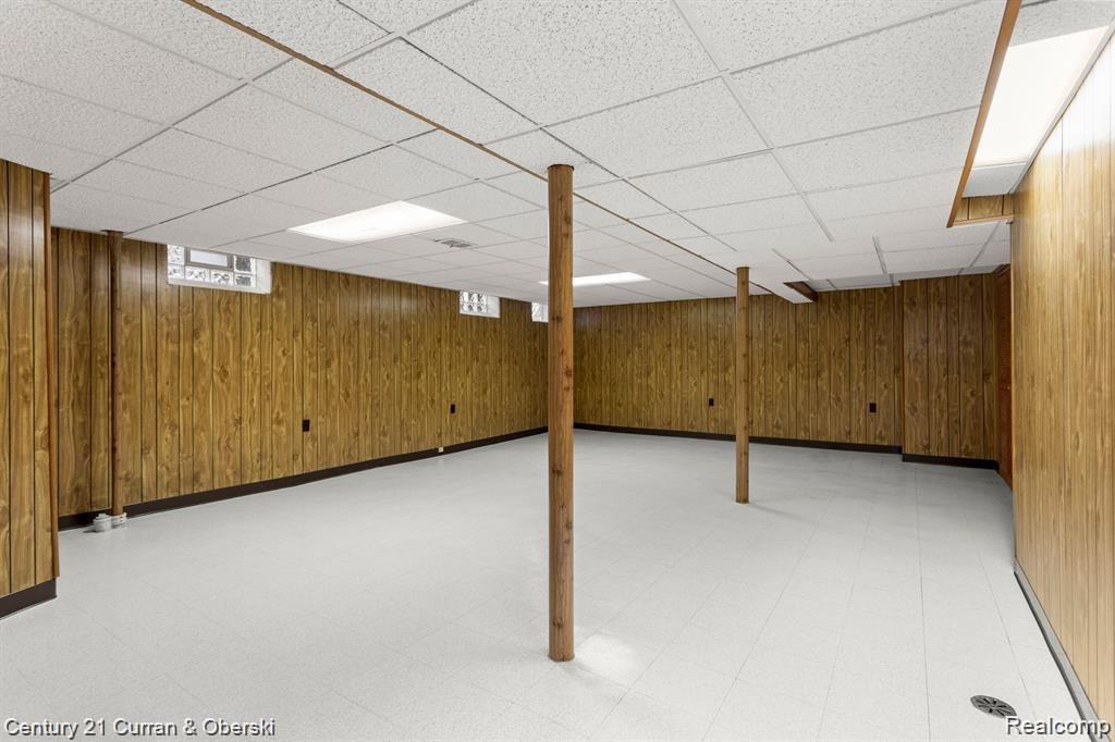 7296 KINGSBURY STREET, Dearborn Heights, MI 48127 — Photo 21