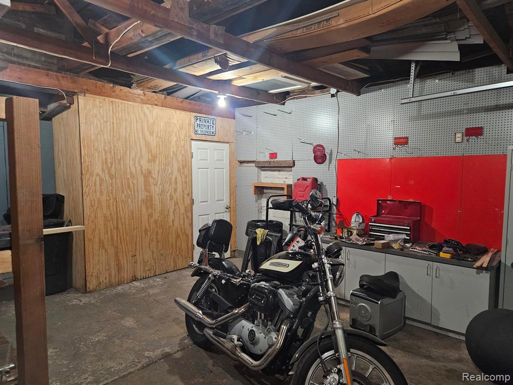 610 W COURTLAND Street, Durand, MI 48429 — Photo 14