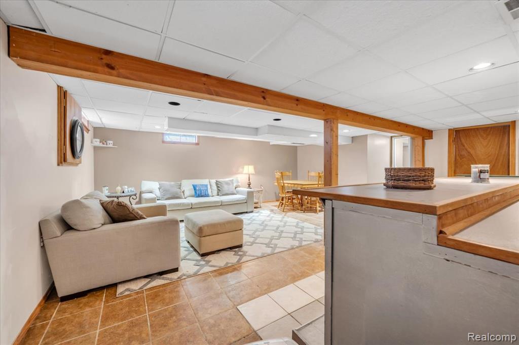 9169 Graytrax Road, Grand Blanc, MI 48439 — Photo 31