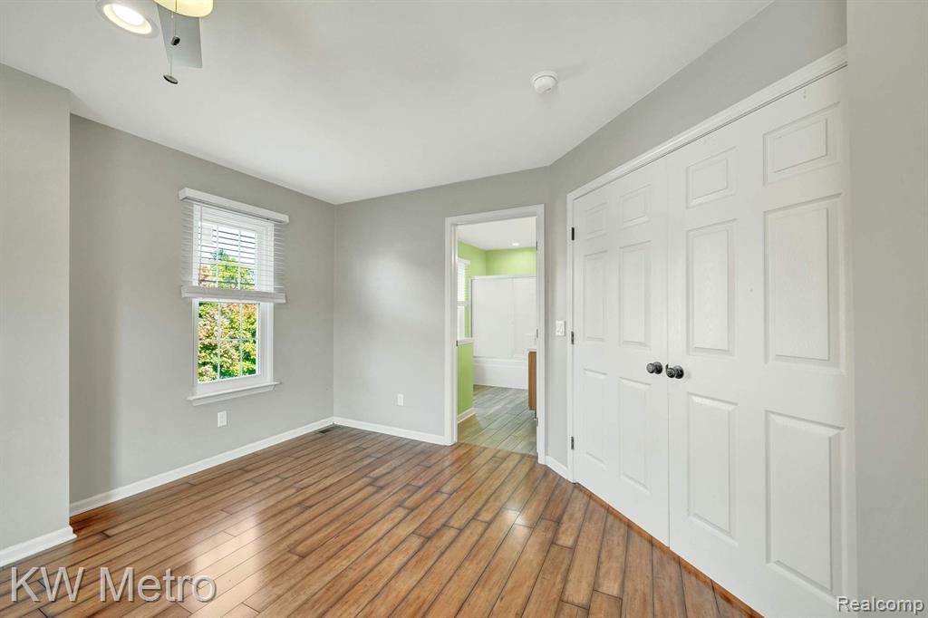 8590 BARRINGTON Drive, Ypsilanti, MI 48198 — Photo 40