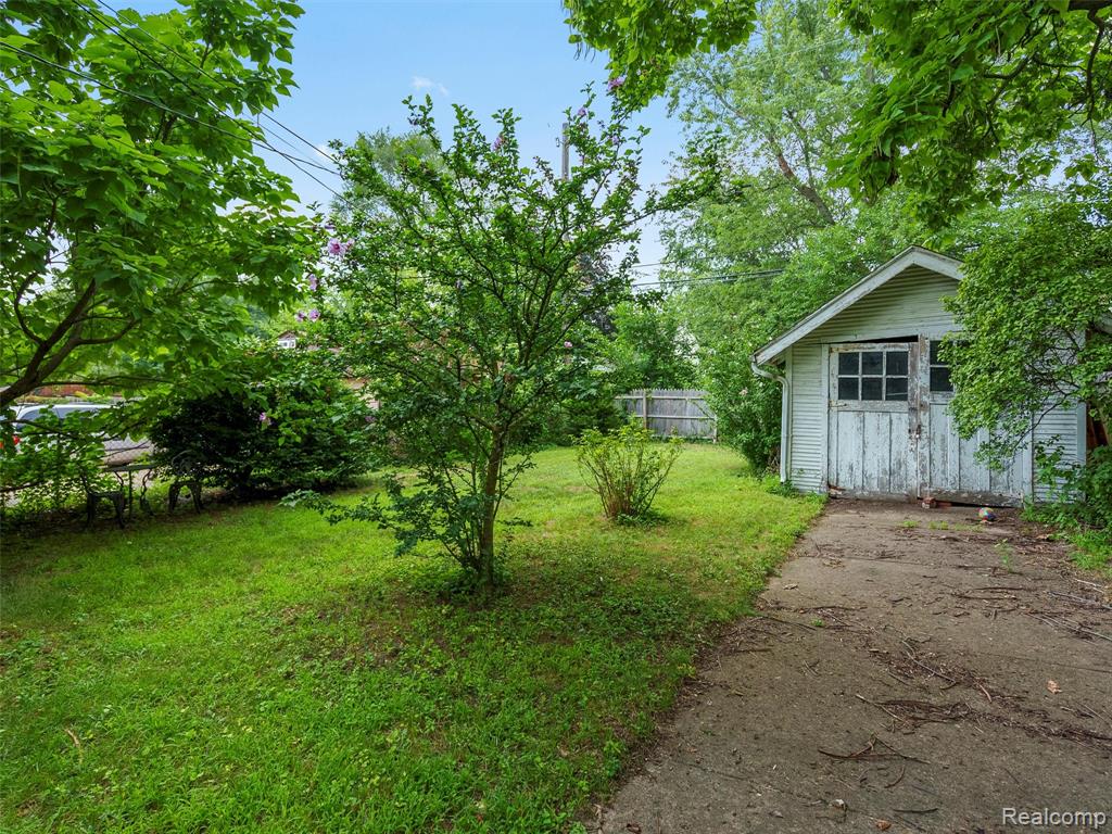816 Pearson Street, Ferndale, MI 48220 — Photo 20