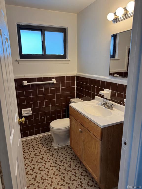 29270 TESSMER, Madison Heights, MI 48071 — Photo 7