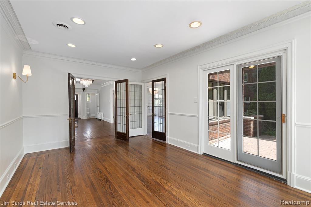 921 Berkshire Road, Grosse Pointe Park, MI 48230 — Photo 21