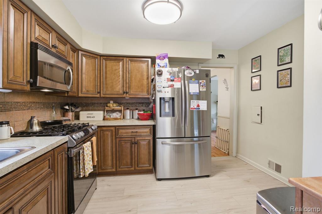 925 N Mildred Street, Dearborn, MI 48128 — Photo 7