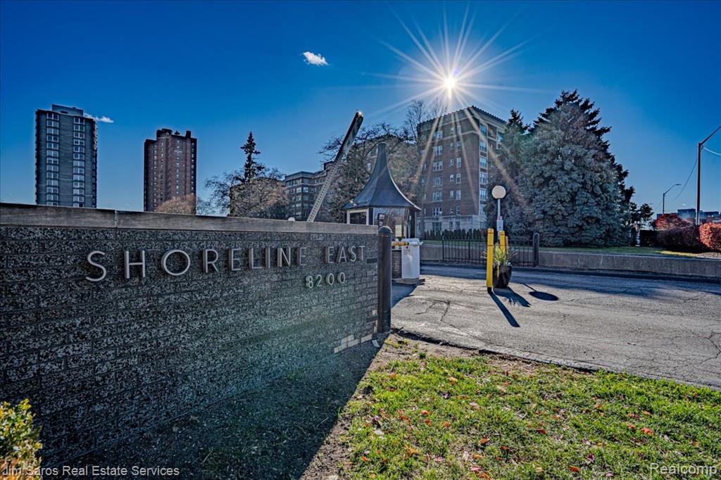 8200 E Jefferson Avenue, 802, Detroit, MI 48214 — Photo 4