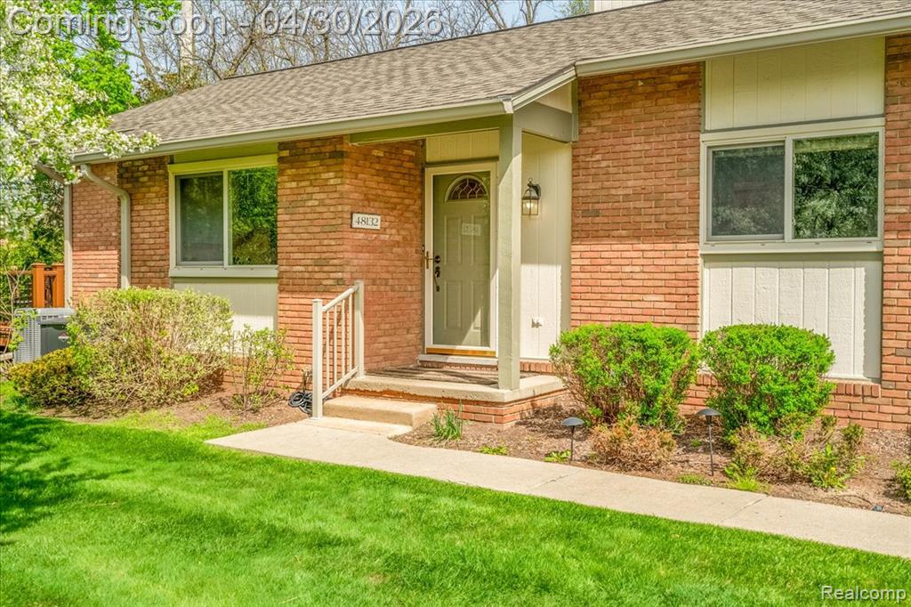 48132 Colony Farm Circle, Plymouth, MI 48170 — front exterior