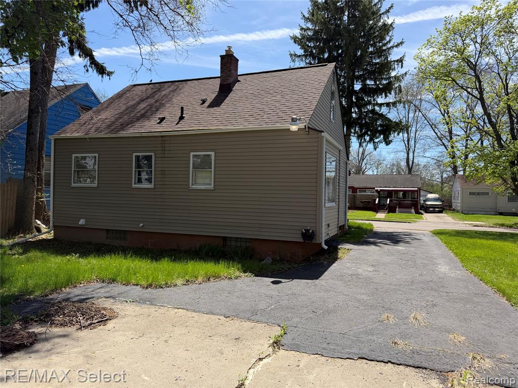 626 W Austin Avenue, Flint, MI 48505 — Photo 13