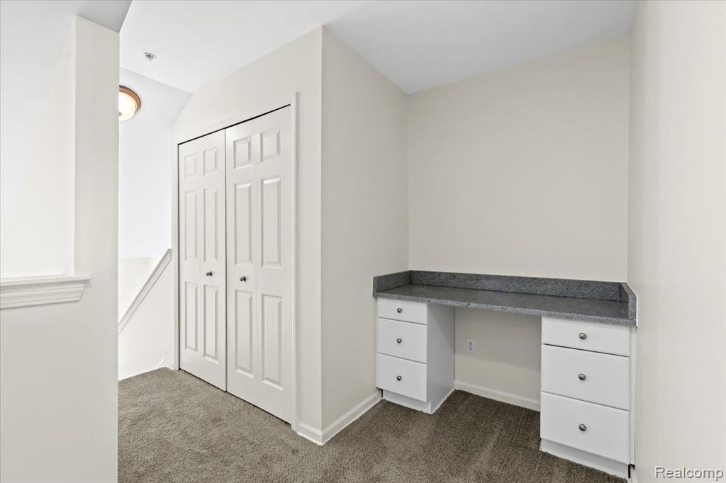 1097 Foxboro, 31, Troy, MI 48083 — Photo 21
