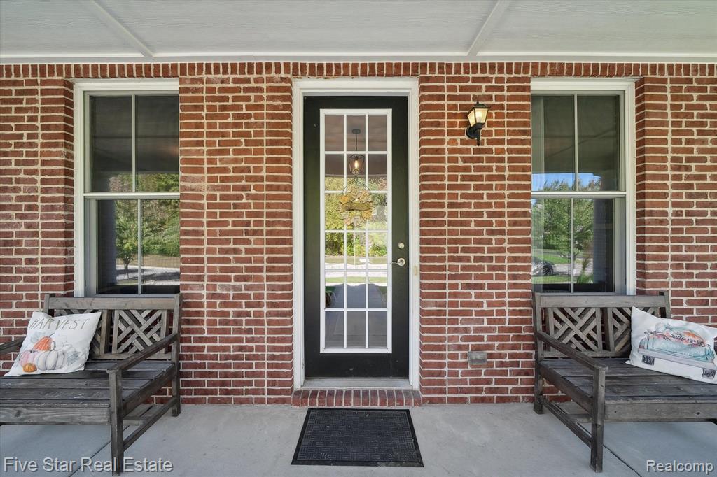 49529 TAFT Lane, Canton, MI 48188 — Photo 6