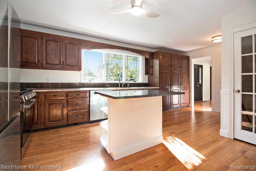 7195 Curtis Road, Northville, MI 48168 — Photo 31
