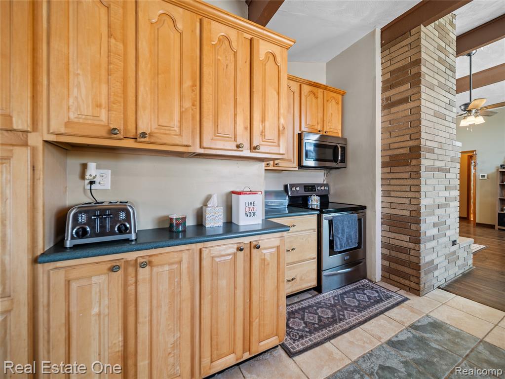 1850 Hickory Hollow Lane, Dexter, MI 48130 — Photo 11