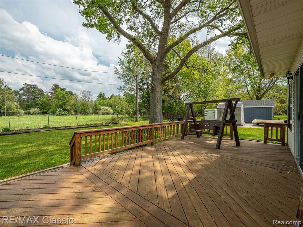 11789 Julia Drive, Whitmore Lake, MI 48189 — Photo 33
