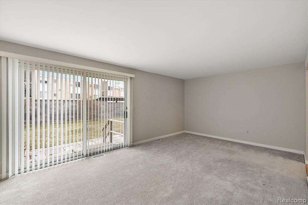 4914 CARA, Royal Oak, MI 48073 — Photo 8