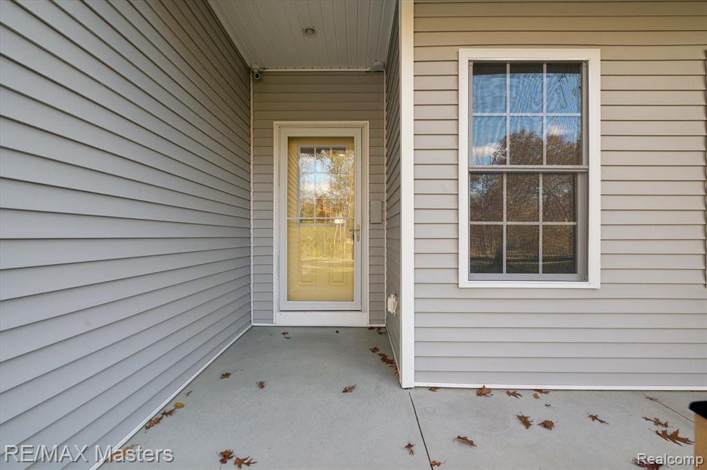 25845 Martinsville Road, New Boston, MI 48164 — Photo 42