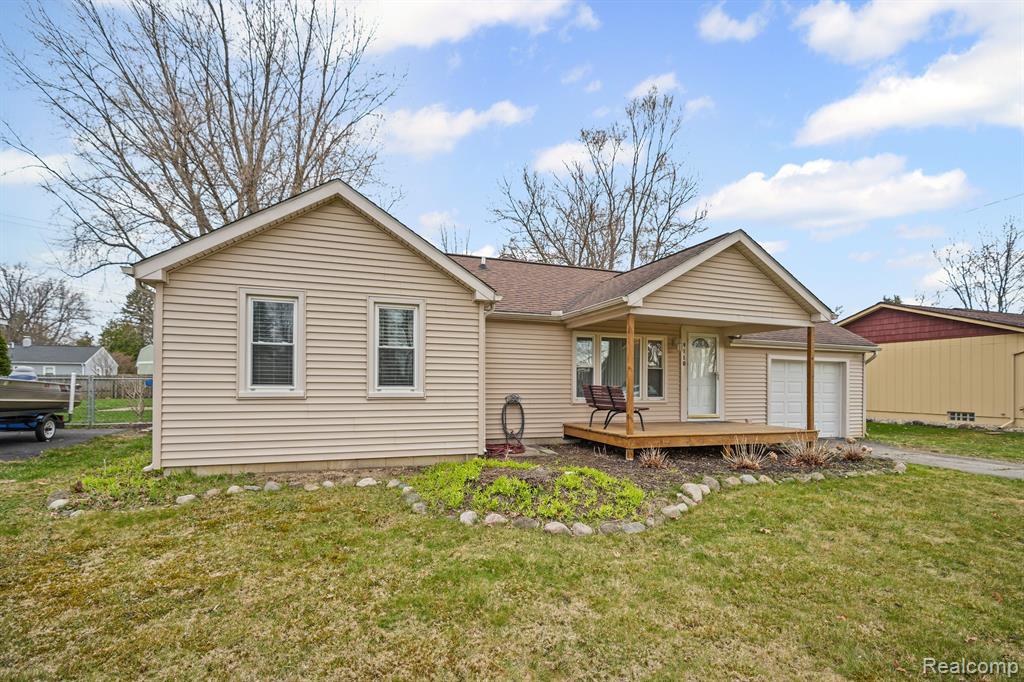 9110 GEORGETTE Street, White Lake, MI — Photo 23