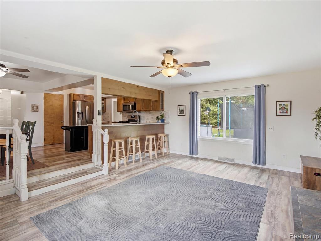 4040 Taggett Lake Drive, Highland, MI — Photo 16